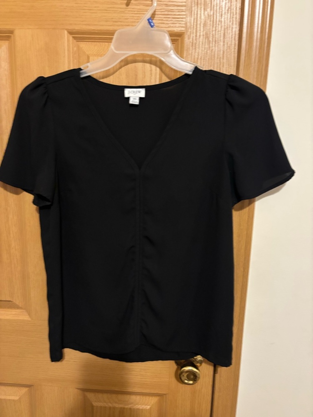 Ann Taylor Black V-Neck Short Sleeve Blouse with Subtle Puff Shoulders